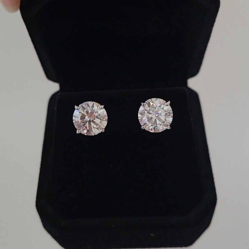 Elegant 6ct Certified Moissanite Silver Stud Earrings